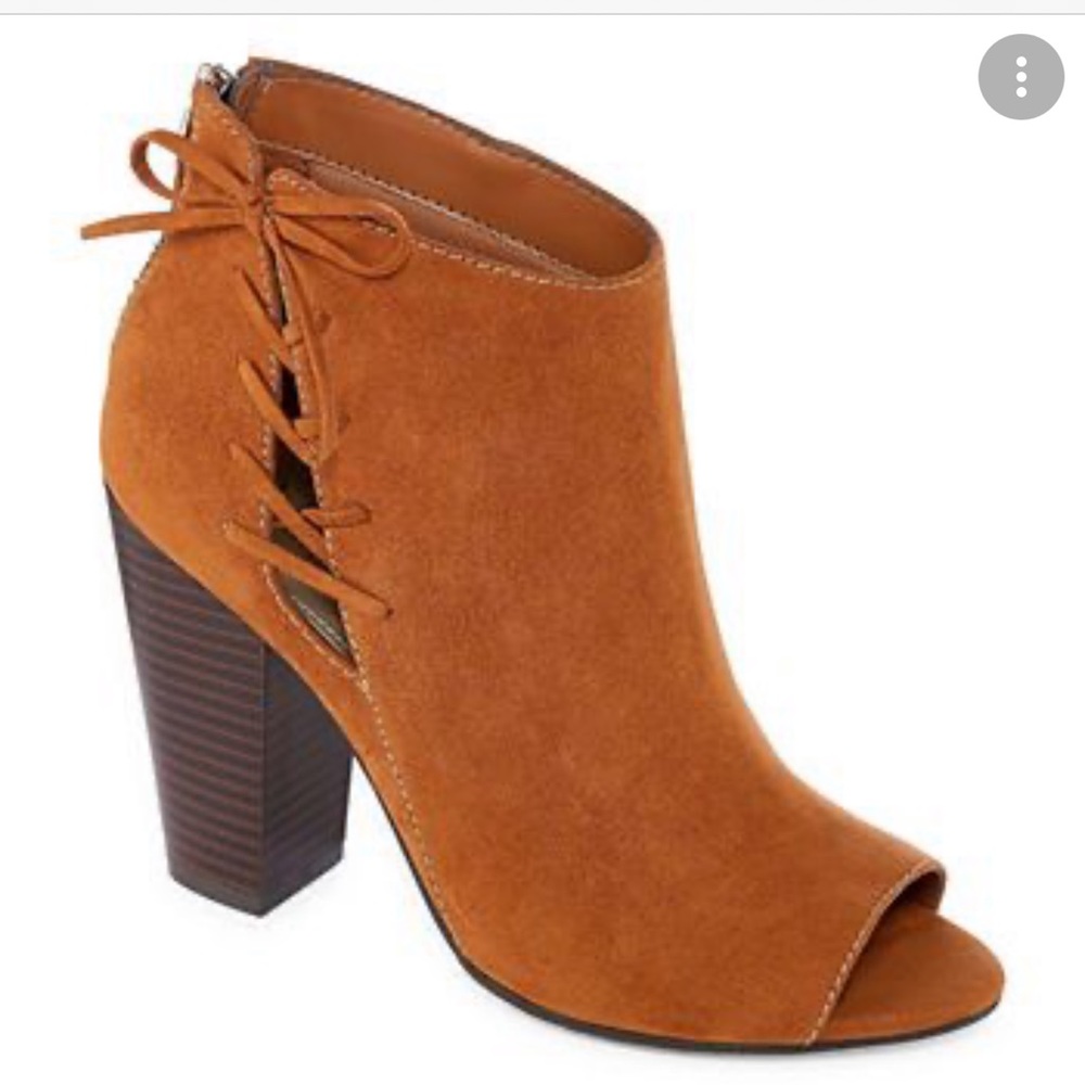 shoes a.n.a color brown
